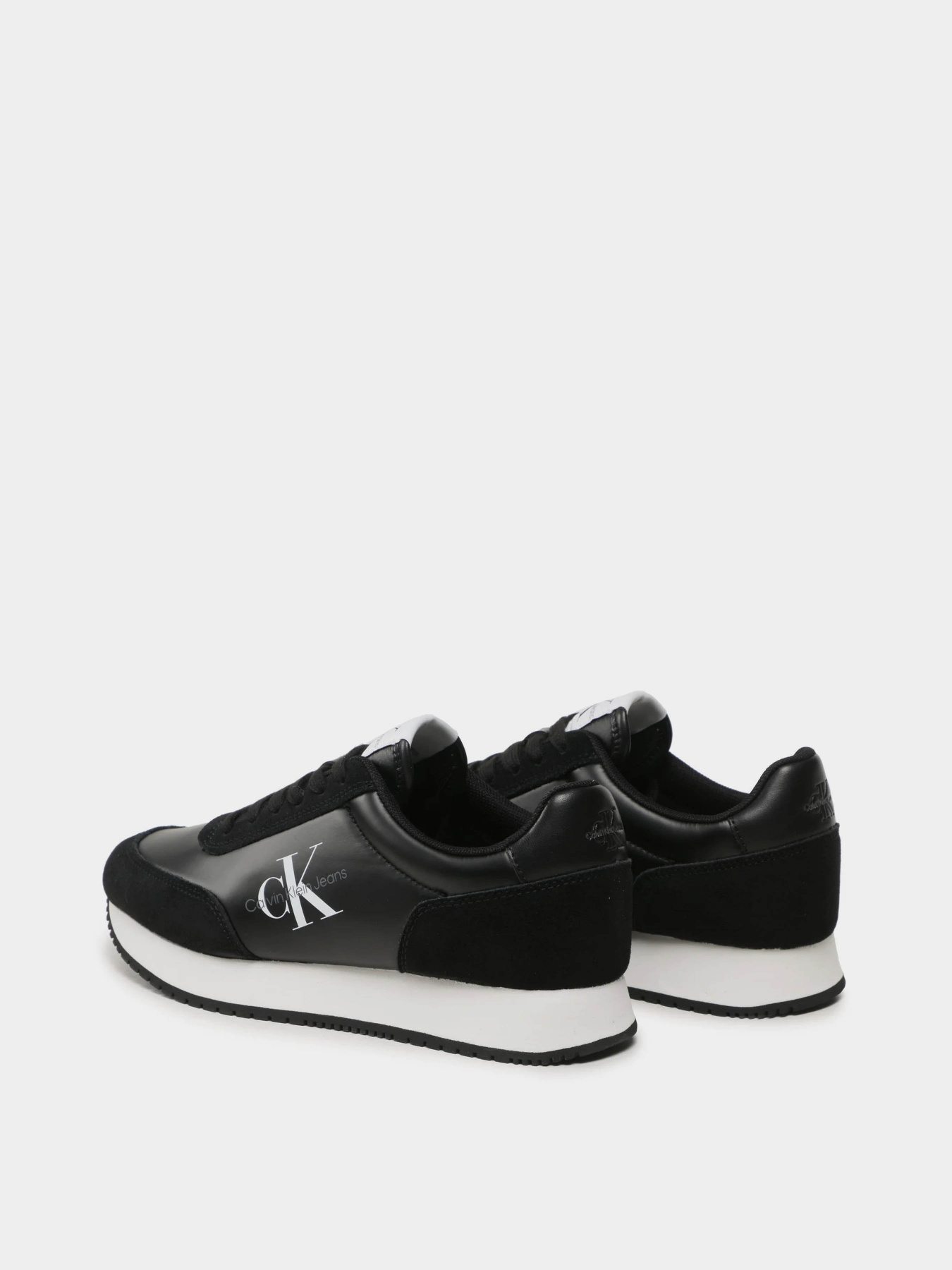 Кросівки повсякденні Calvin Klein Retro Runner Low Lac модель YW0YW01056-BEH Фото