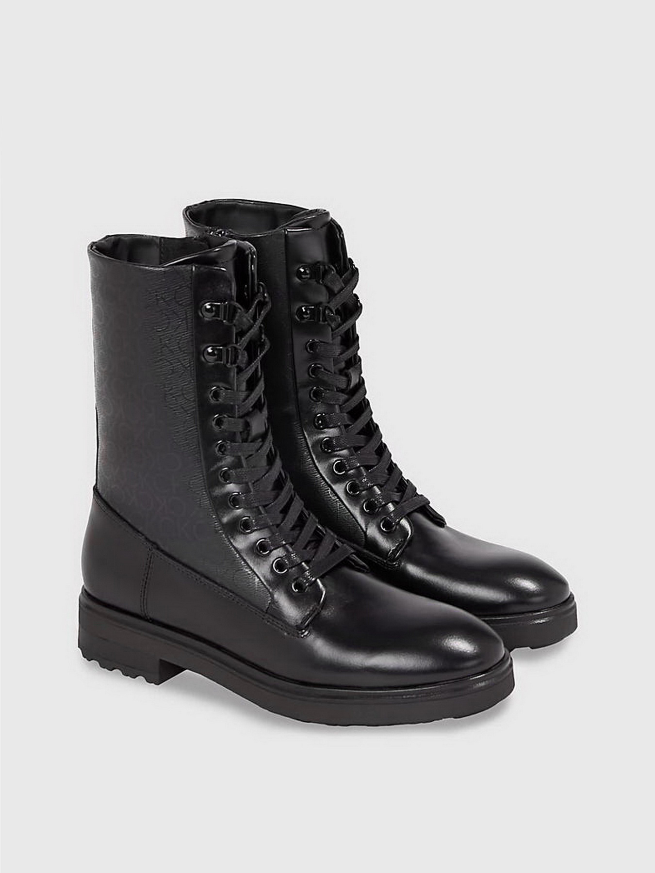 Ботинки Calvin Klein Cleat Combat Boot - Epi Mono Mix модель HW0HW01713-BEH Фото