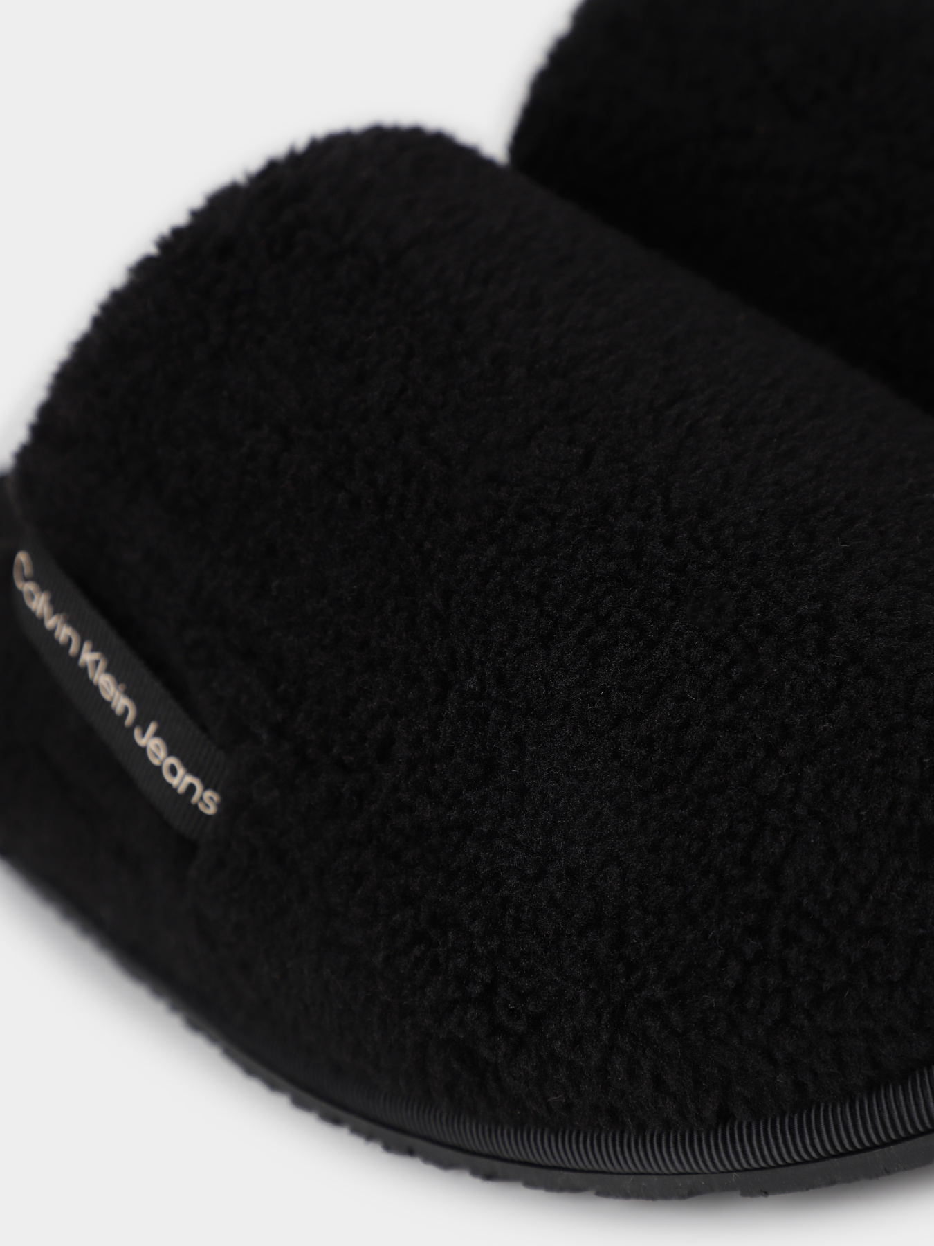 Тапки Calvin Klein Faux Shearling Slippers модель YW0YW01148-0GX Фото