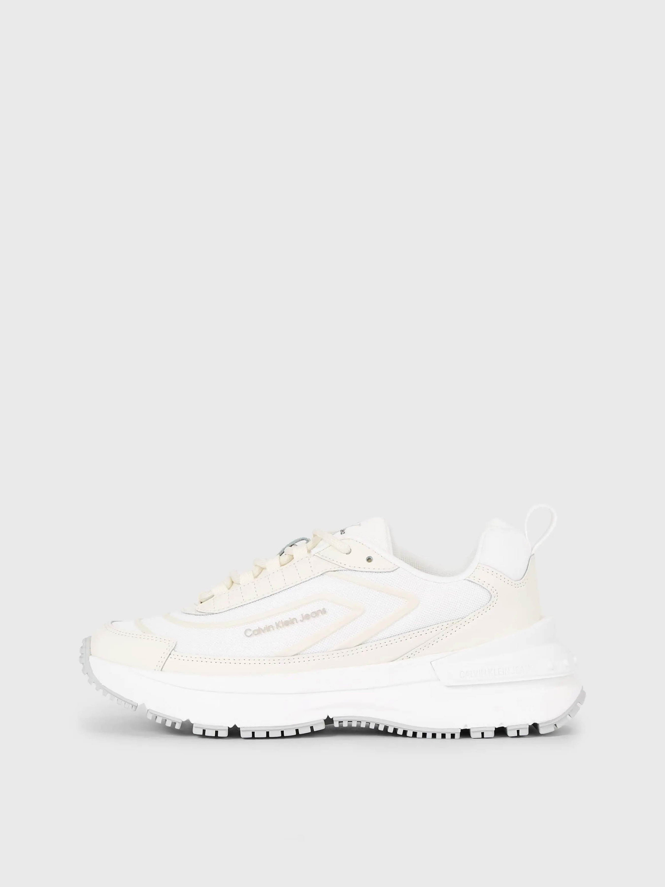 Кроссовки Calvin Klein Chunky Runner Low Lace Wn модель YW0YW01132-01T Фото