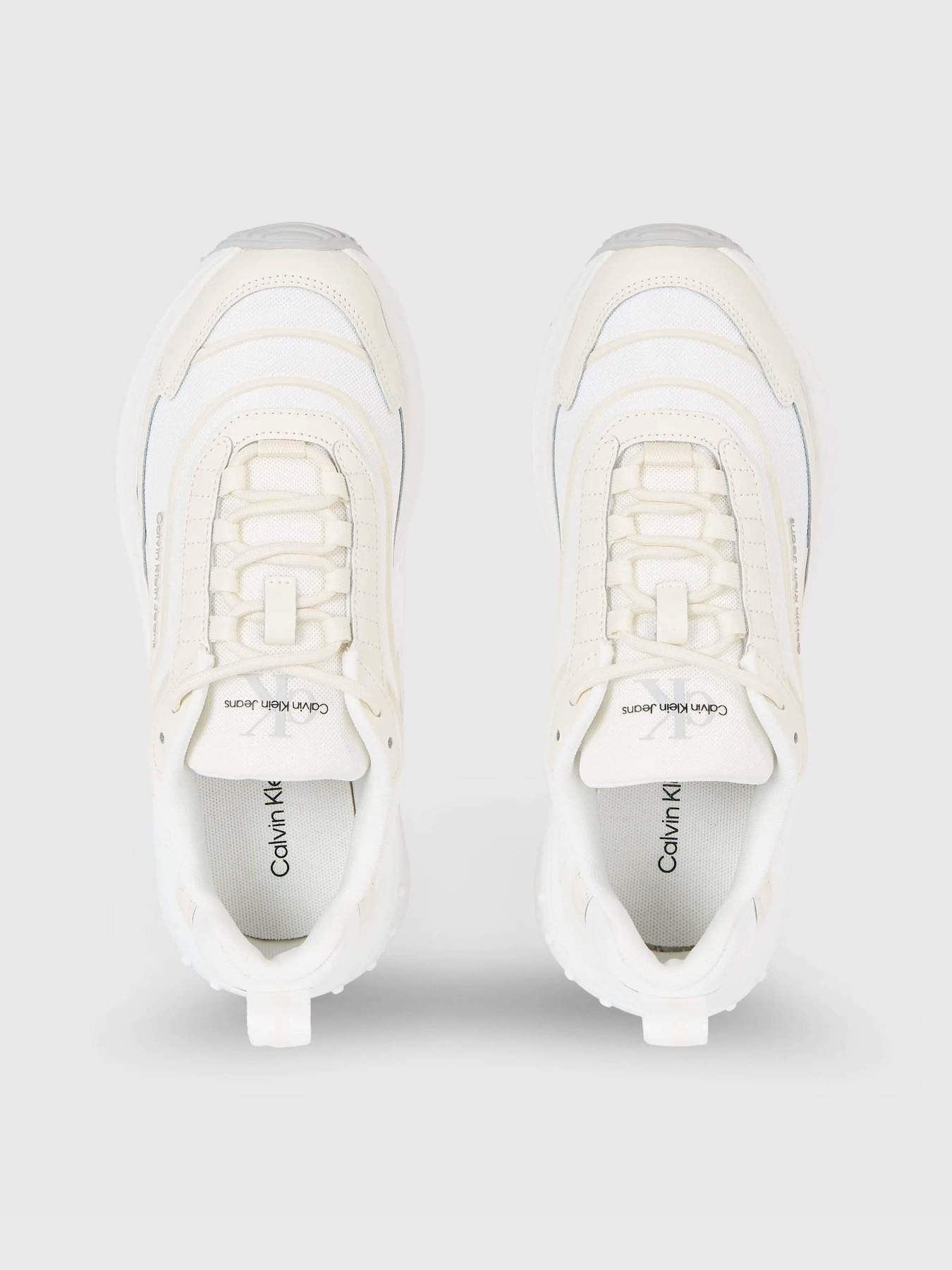 Кроссовки Calvin Klein Chunky Runner Low Lace Wn модель YW0YW01132-01T Фото