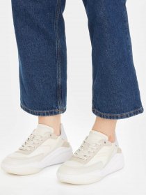 Кросівки повсякденні Calvin Klein Cloud Wedge Lace Up модель HW0HW01647-0IO Фото