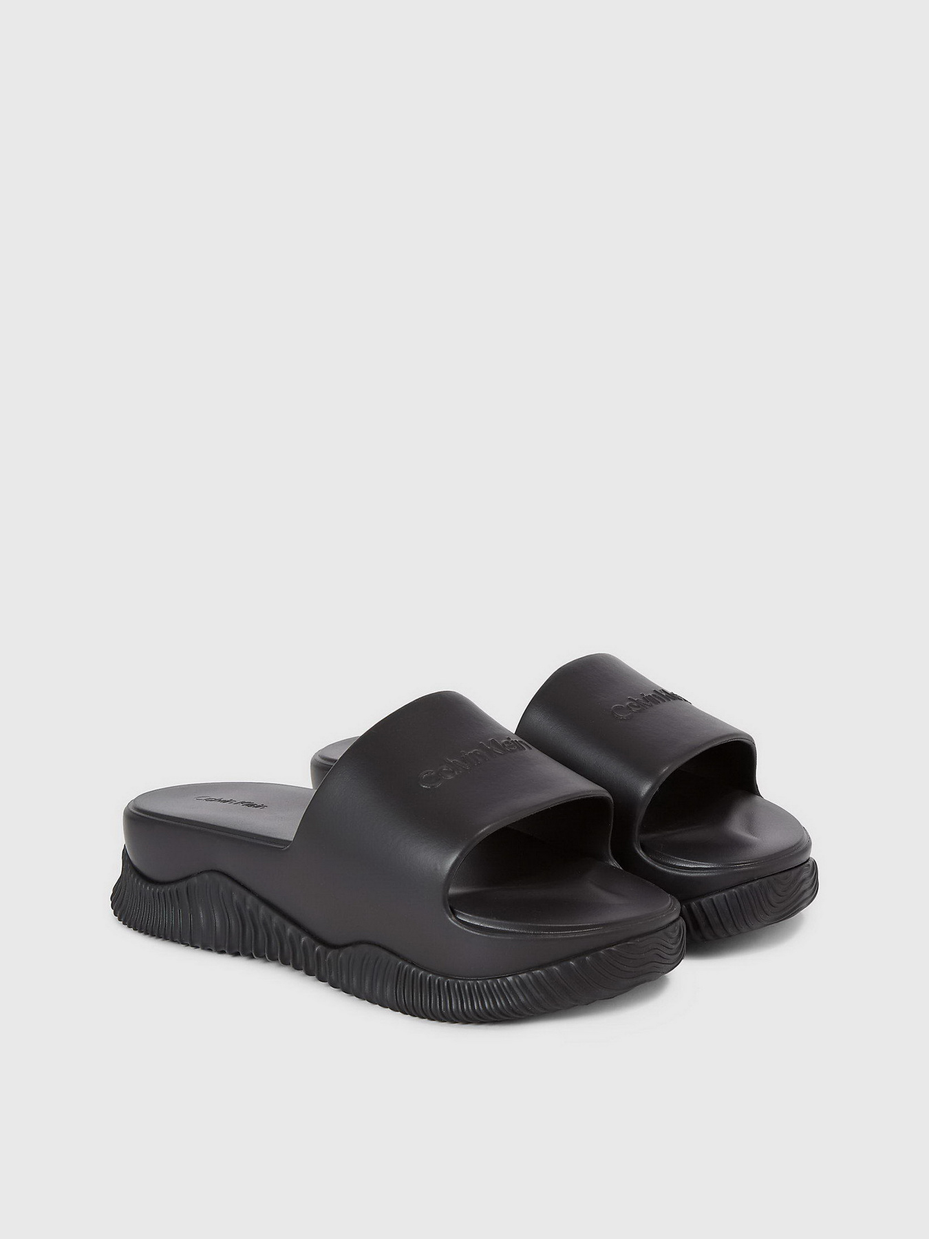 Шлепанцы Calvin Klein Texture Hybrid Slide модель HW0HW01850-BEH Фото