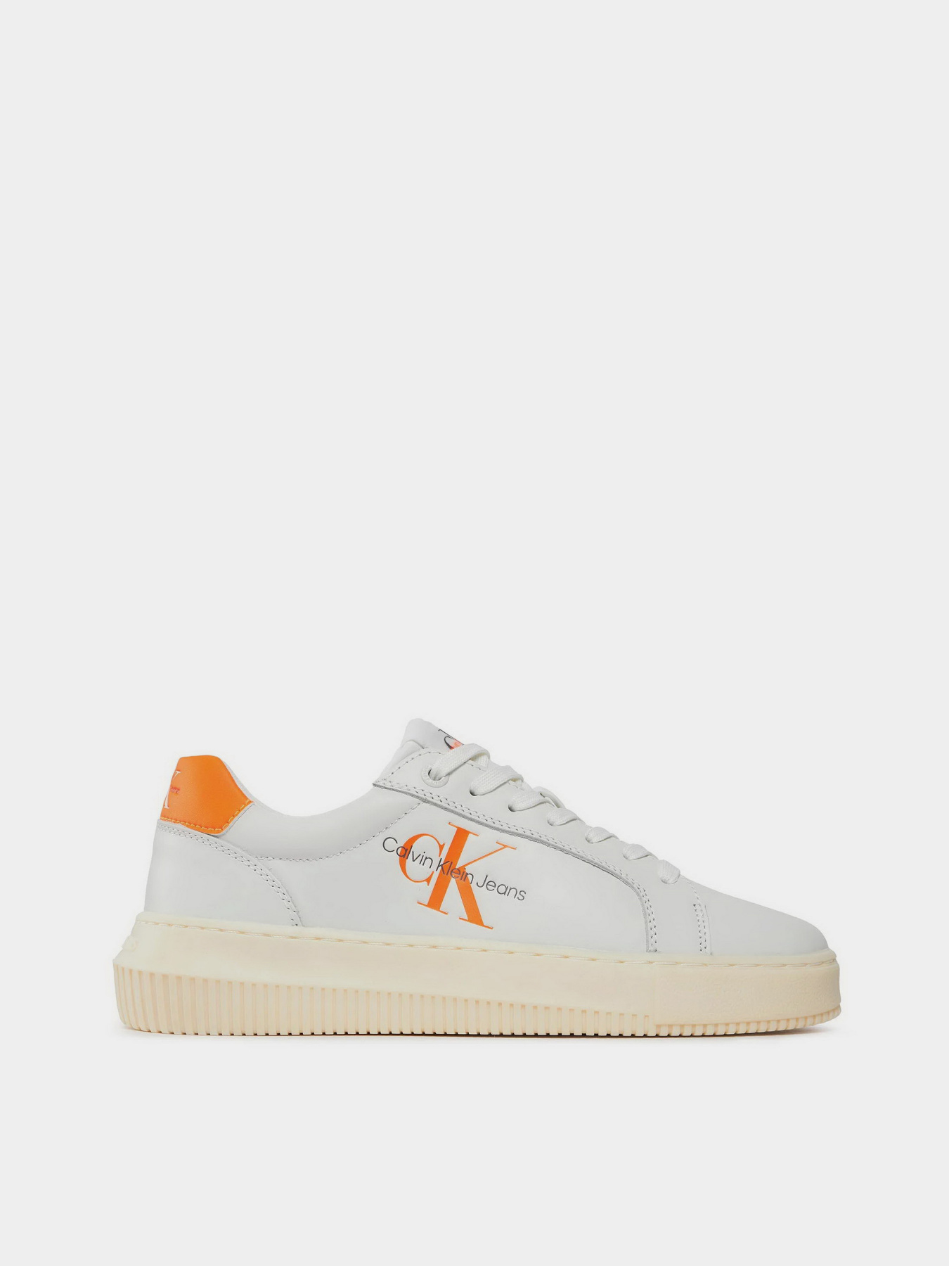 Кросівки повсякденні Calvin Klein Chunky Cupsole Monologo W модель YW0YW00823-02W Фото