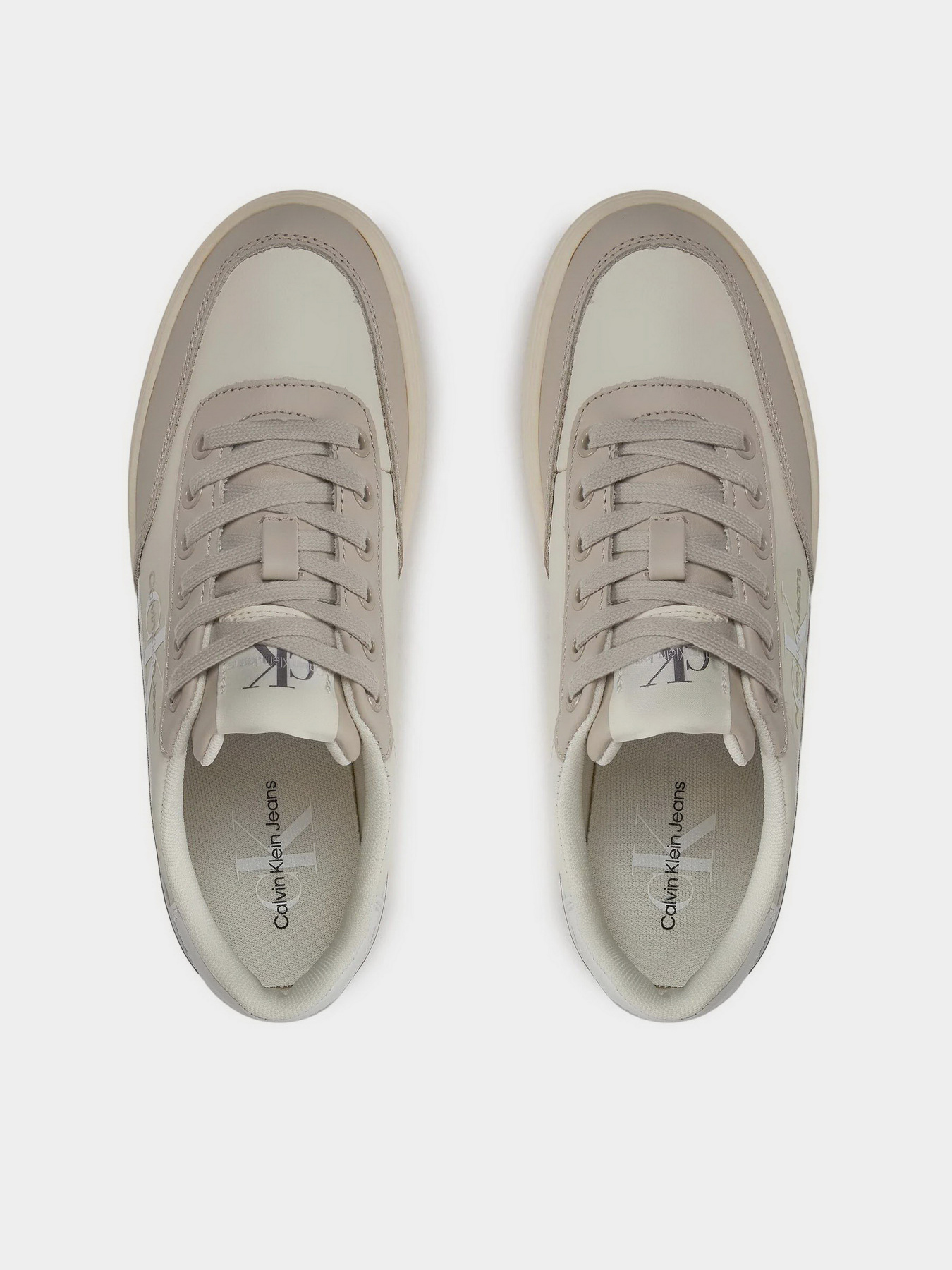 Кроссовки Calvin Klein Classic Cupsole Low Lace Lth Ml модель YW0YW01296-0GF Фото