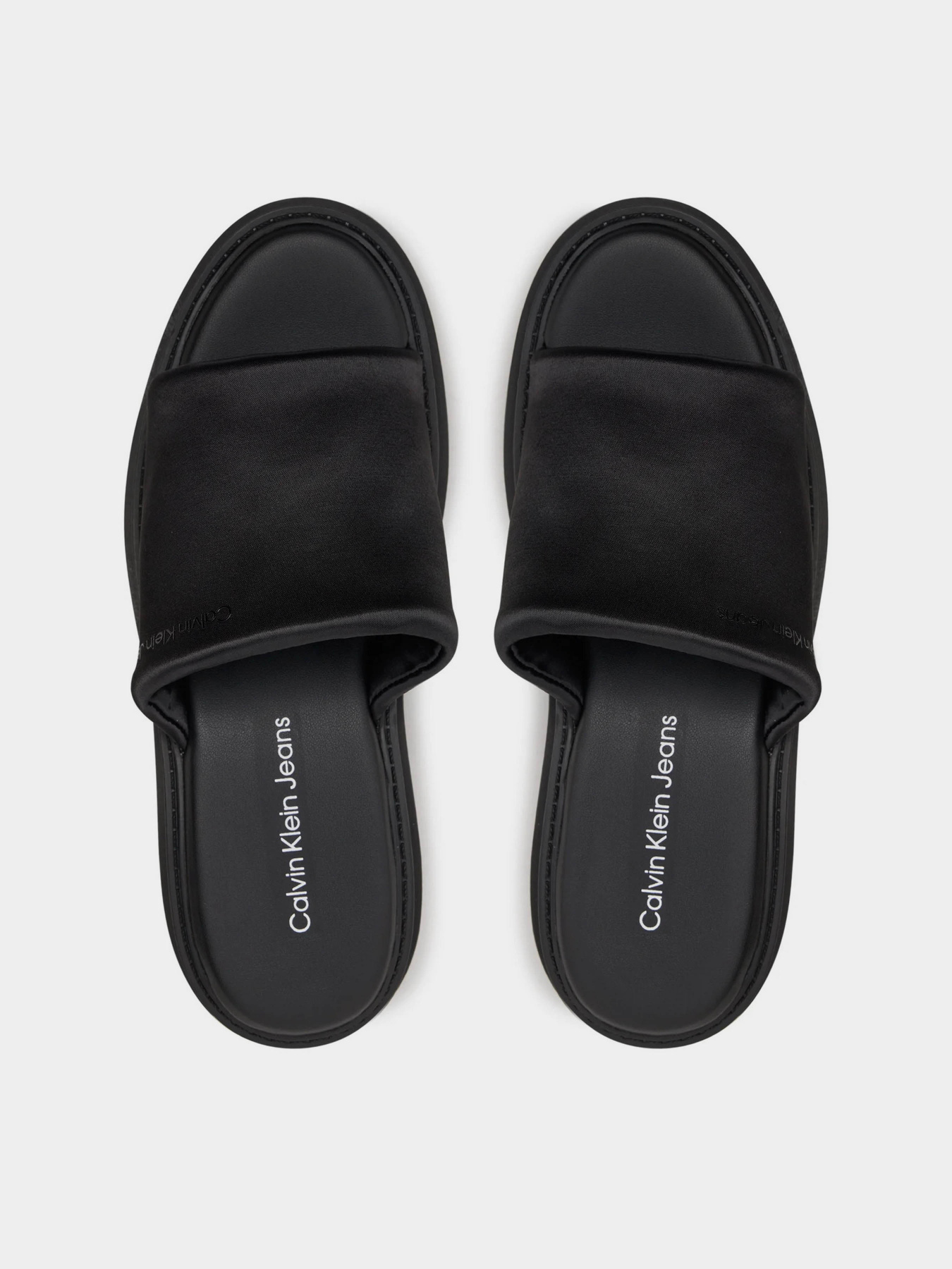 Шлепанцы Calvin Klein Toothy Combat Sandal In Dc модель YW0YW01339-BEH Фото