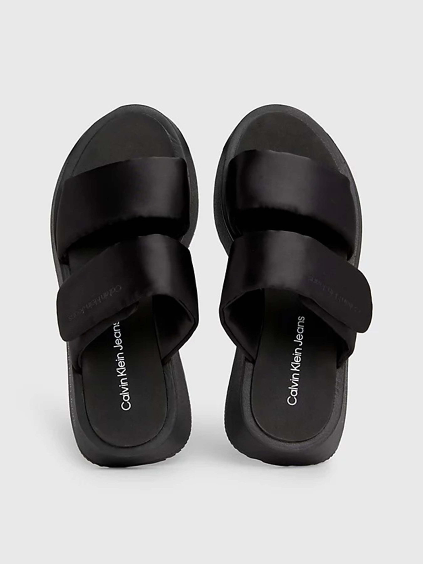 Шлепанцы Calvin Klein Slide Double Strap Sandal Dc модель YW0YW01355-BEH Фото