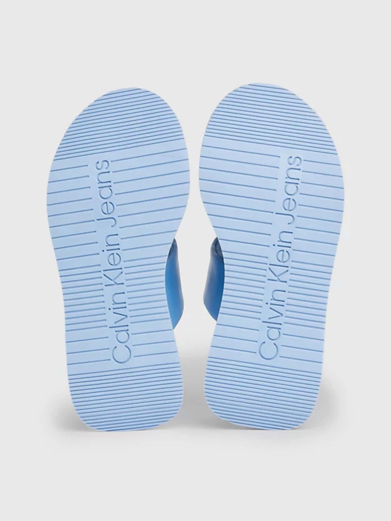 Шльопанці Calvin Klein Slide Double Strap Sandal Dc модель YW0YW01355-CY4 Шльопанці Calvin Klein Slide Double Strap Sandal Dc модель YW0YW01355-CY4 Фото