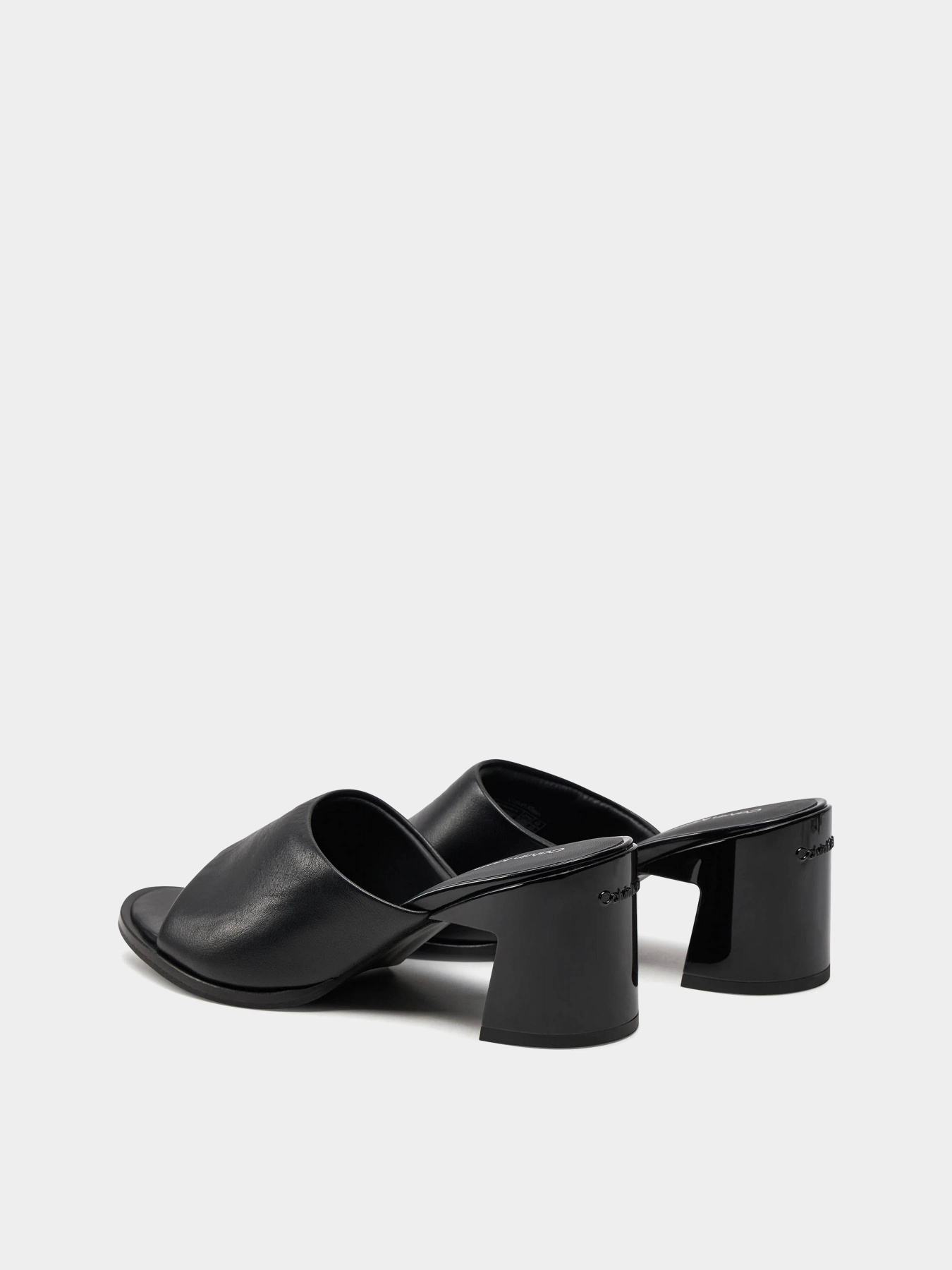 Мюлі Calvin Klein Heel Mule 60 Lth модель HW0HW01941-BEH Мюлі Calvin Klein Heel Mule 60 Lth модель HW0HW01941-BEH Фото