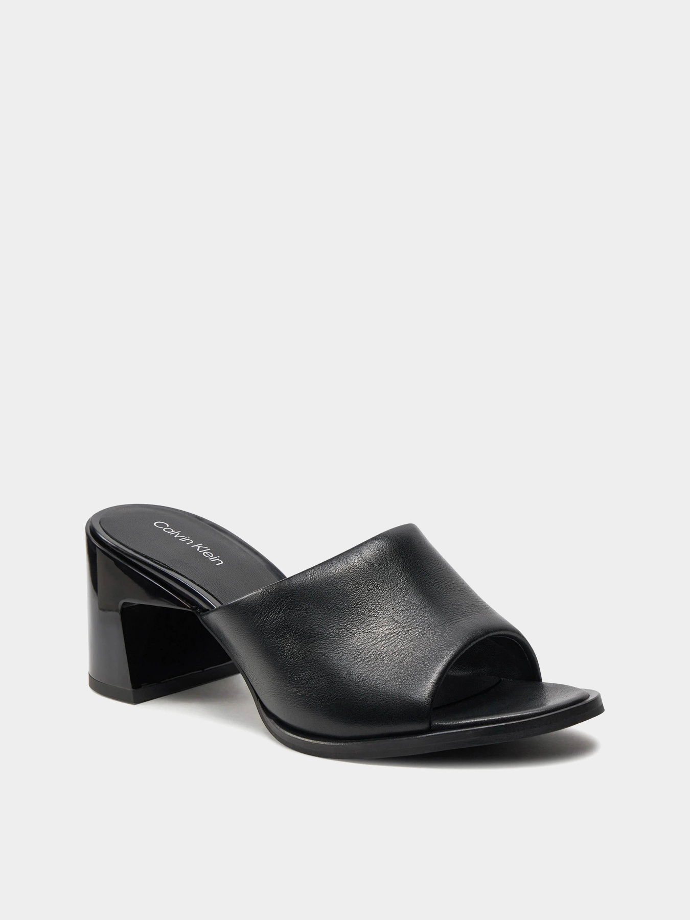 Мюлі Calvin Klein Heel Mule 60 Lth модель HW0HW01941-BEH Мюлі Calvin Klein Heel Mule 60 Lth модель HW0HW01941-BEH Фото