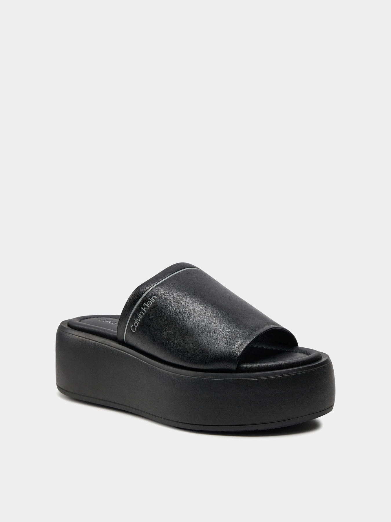 Шлепанцы Calvin Klein Flatform Slide Lth модель HW0HW01943-BEH Фото