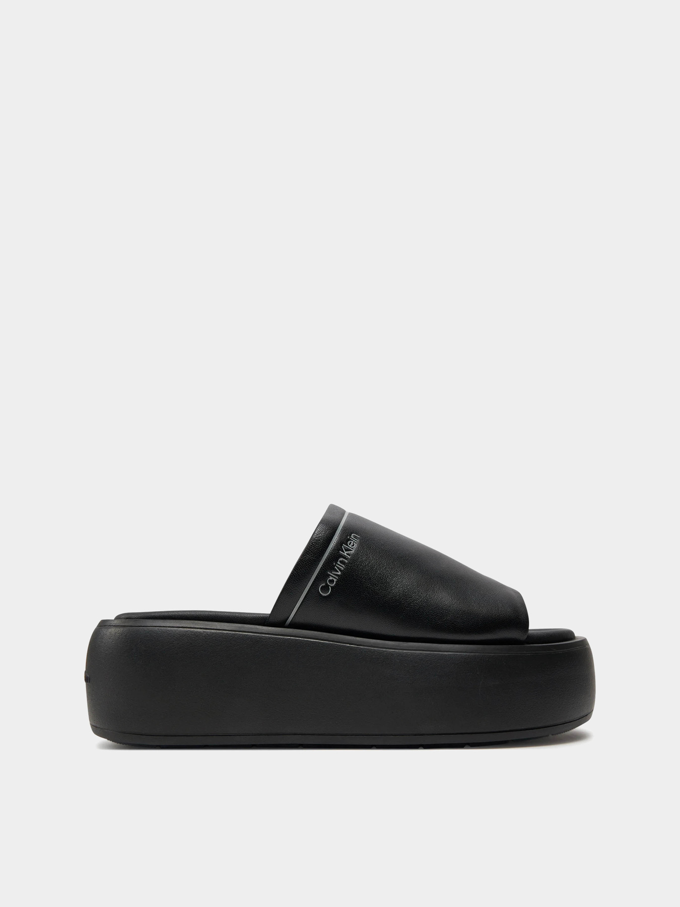 Шльопанці Calvin Klein Flatform Slide Lth модель HW0HW01943-BEH Фото