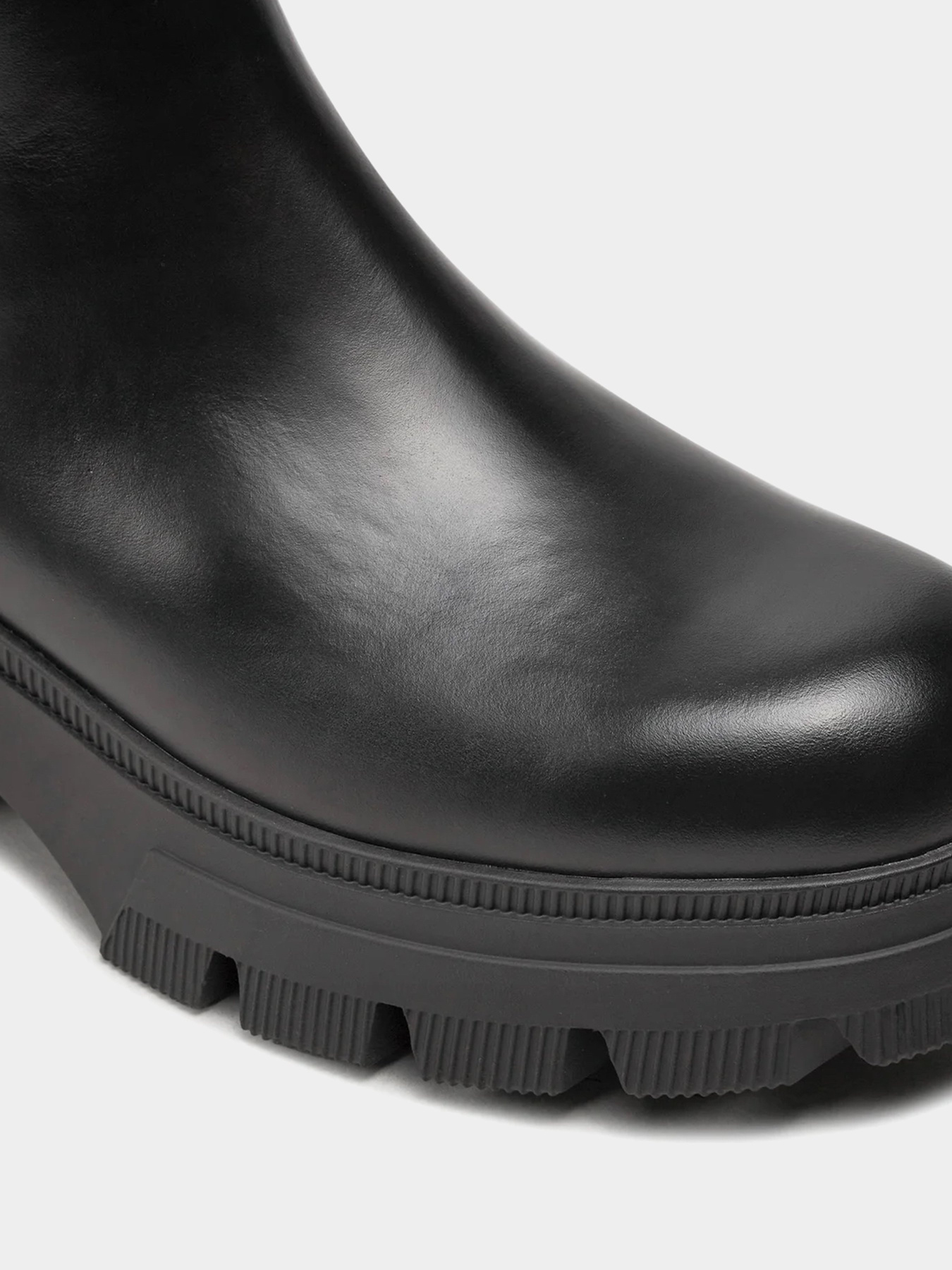 Челси Calvin Klein Chunky Combat модель YW0YW01495-0GT Фото