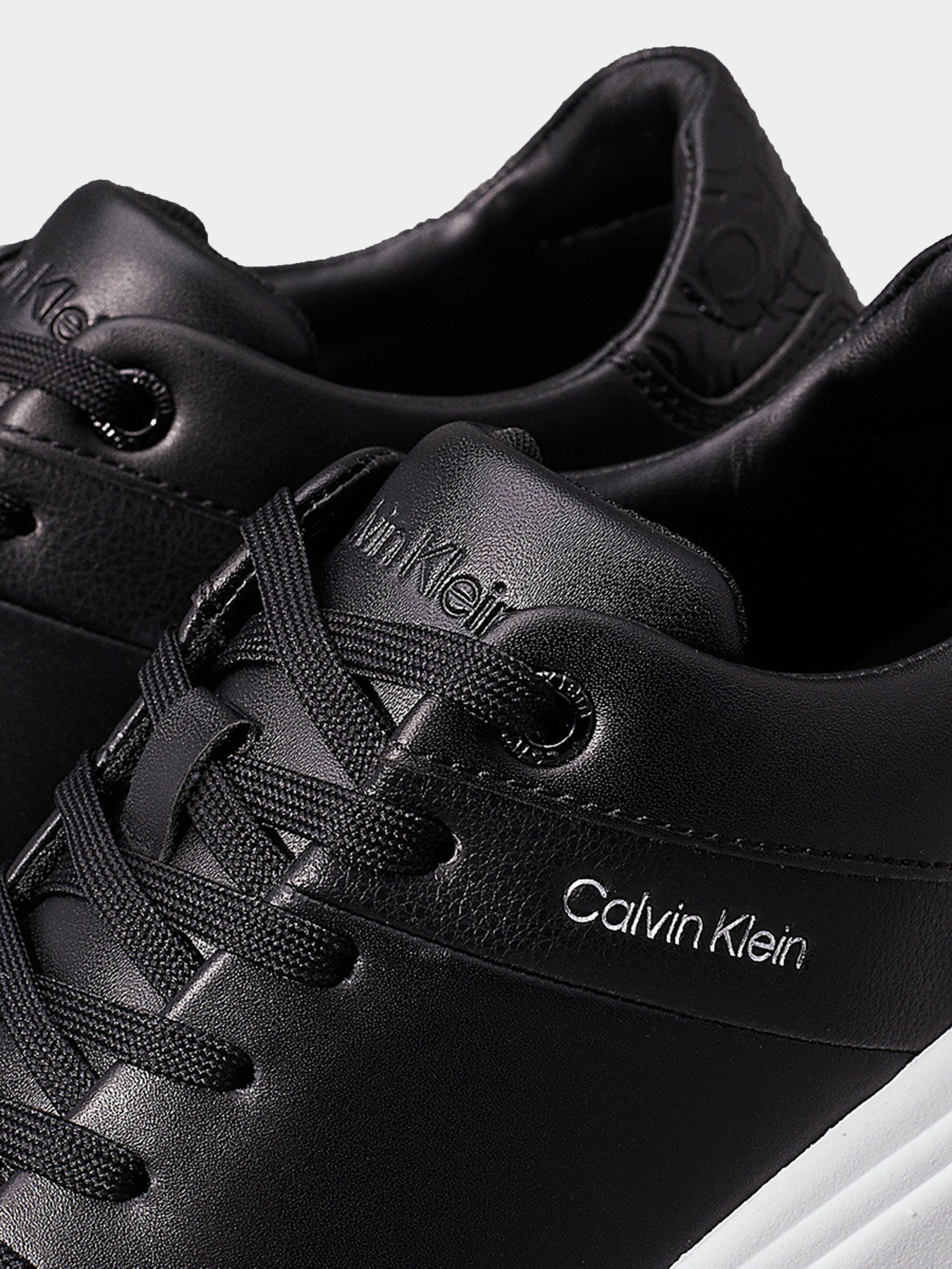 Calvin Klein Cupsole Lace Up Mono Mix модель HW0HW02218-BEH Фото