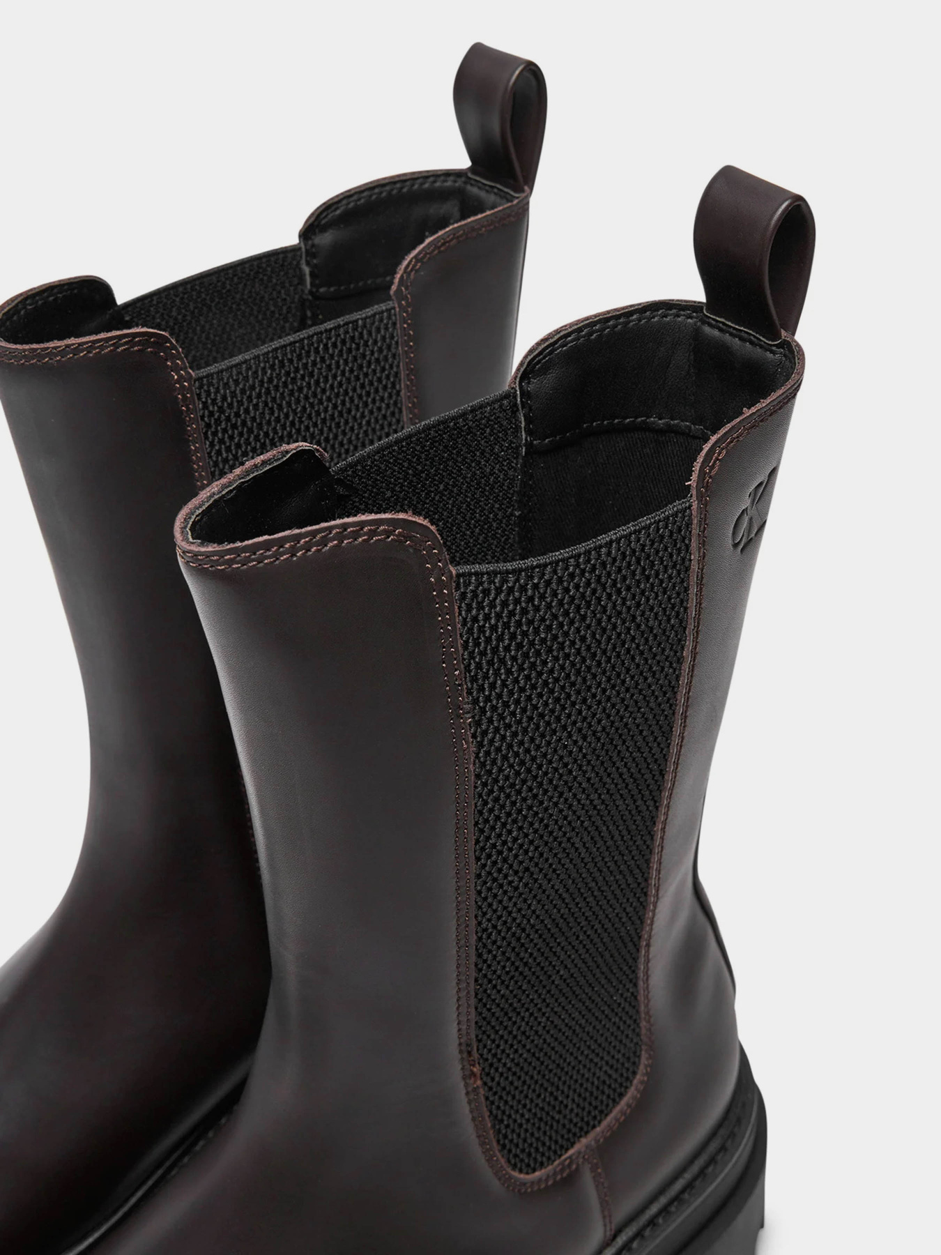 Челси Calvin Klein Flatform модель YW0YW01542-0HM Фото