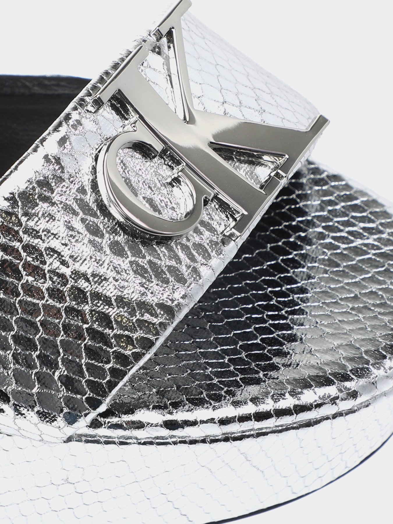 Босоножки Calvin Klein модель YW0YW00138-0GU Босоножки Calvin Klein модель YW0YW00138-0GU Фото