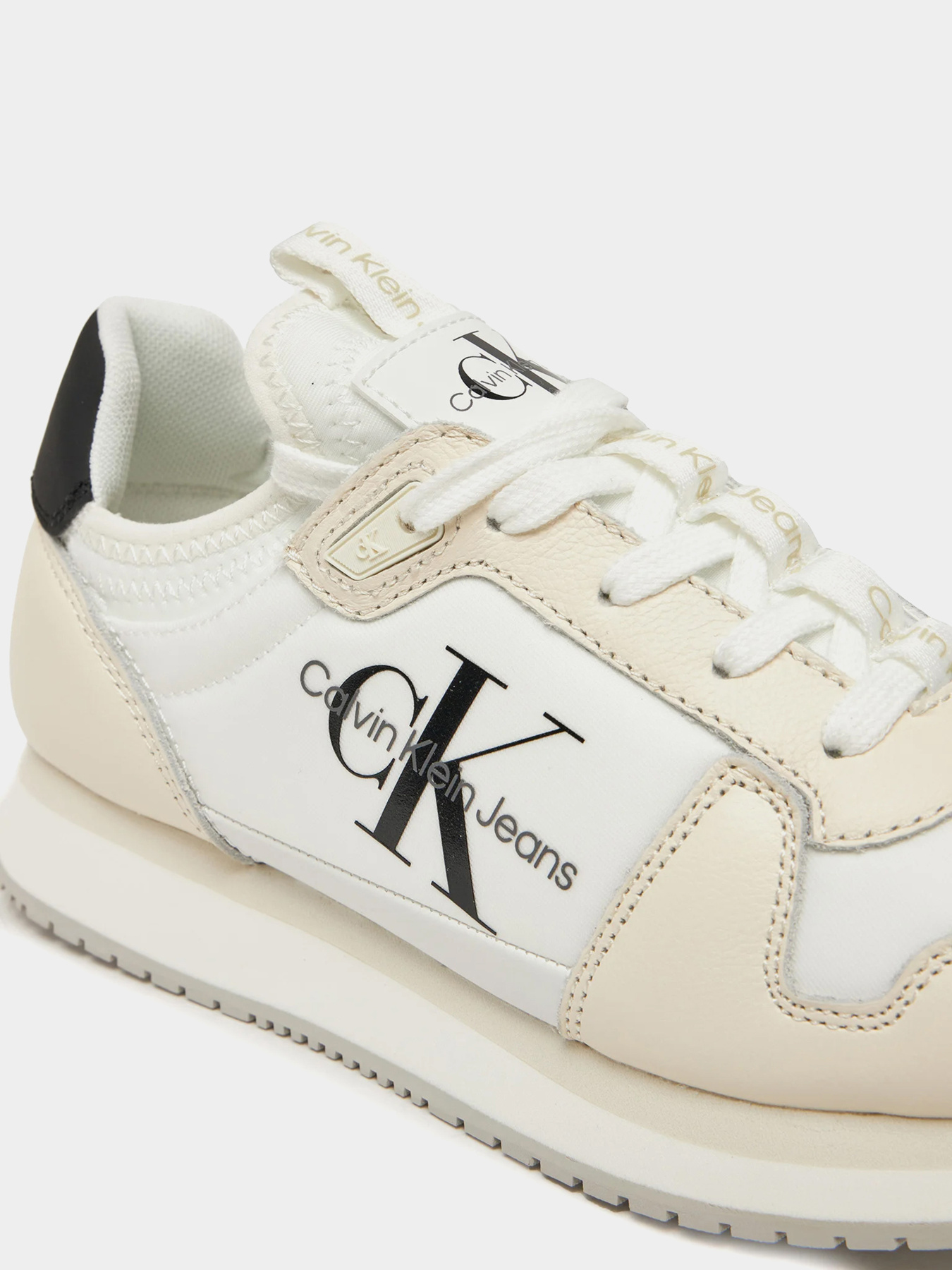 Кроссовки Calvin Klein модель YW0YW01616-01W Фото