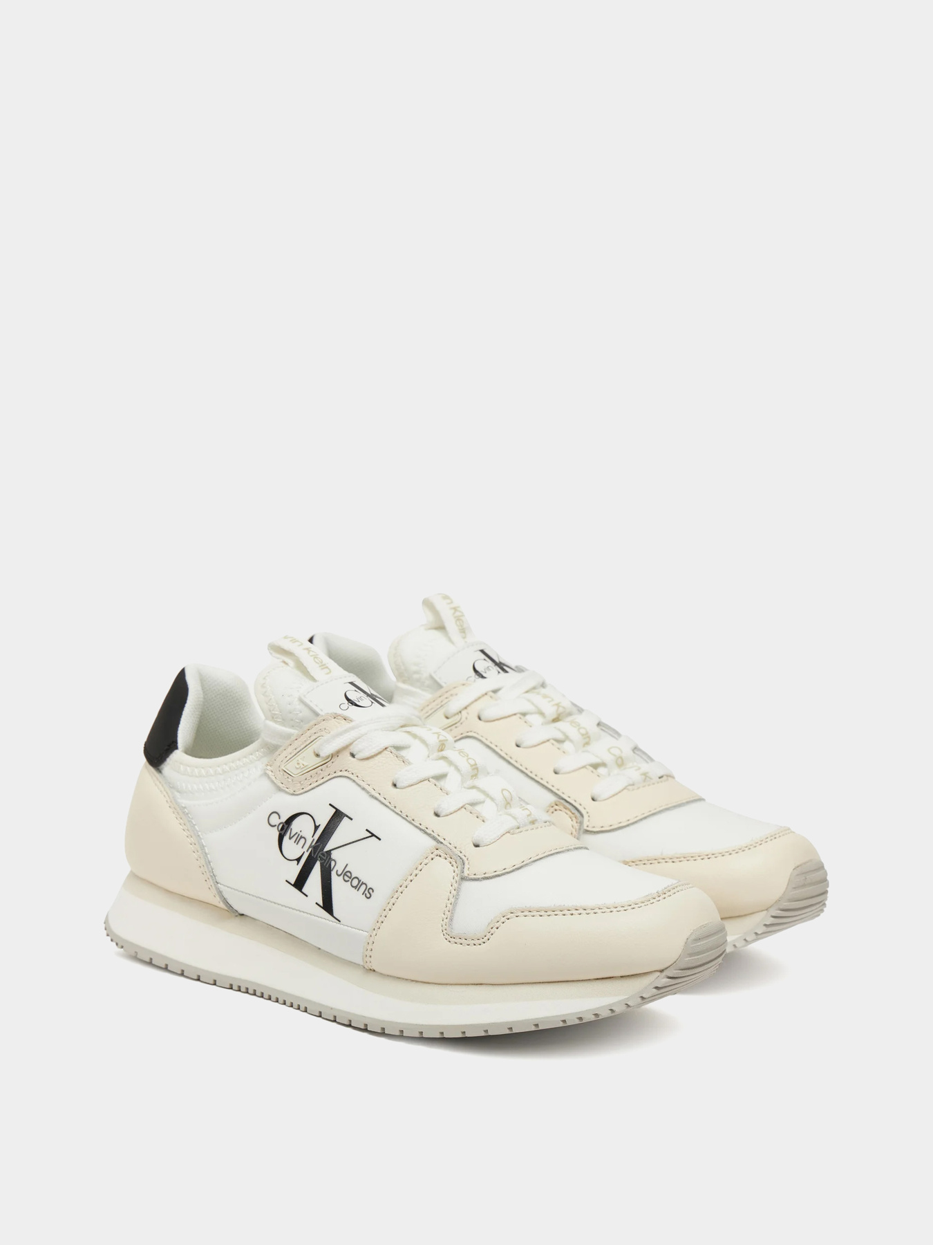 Кросівки повсякденні Calvin Klein модель YW0YW01616-01W Фото