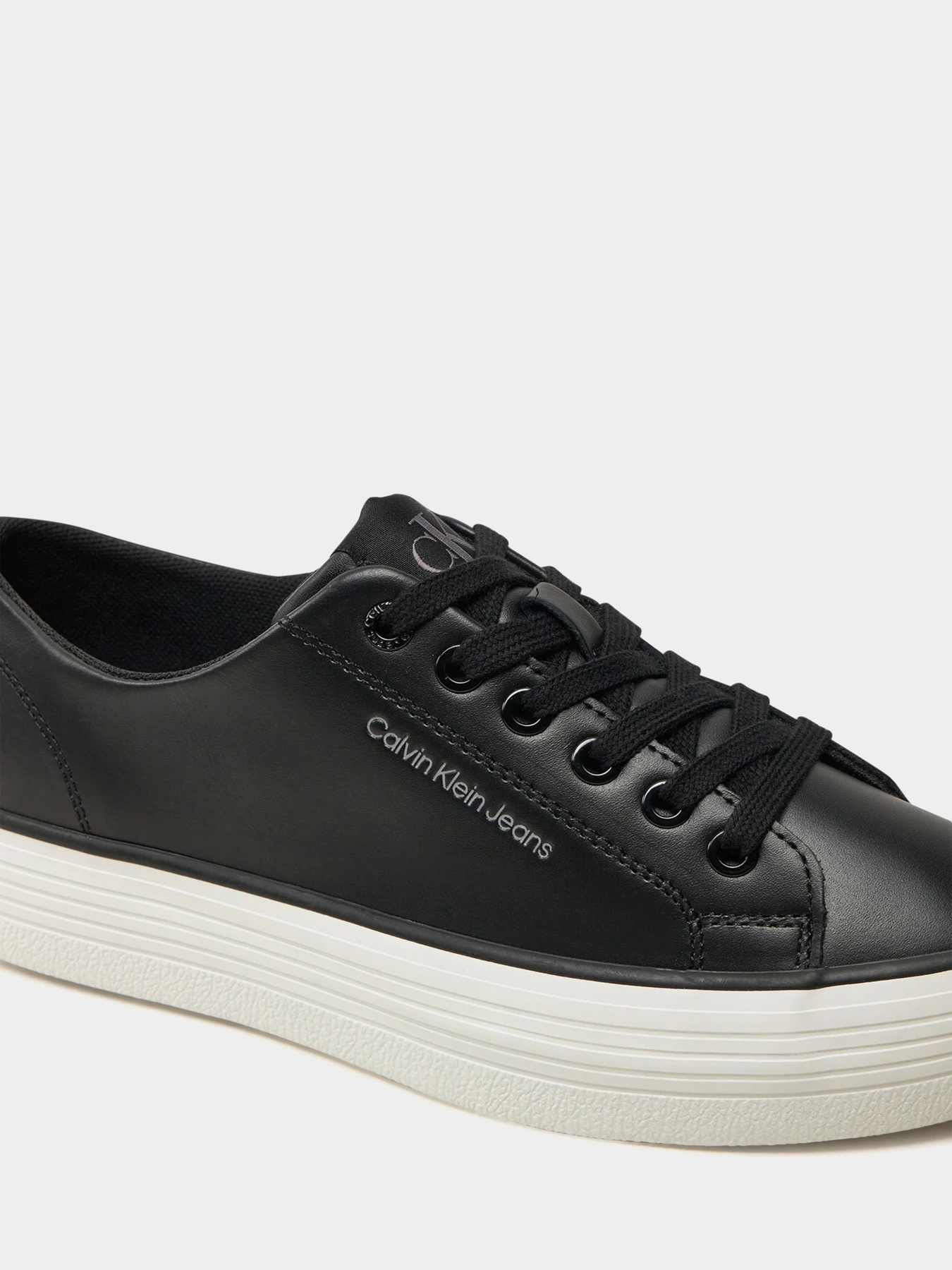 Кеды низкие Calvin Klein модель YW0YW01633-0GM Фото