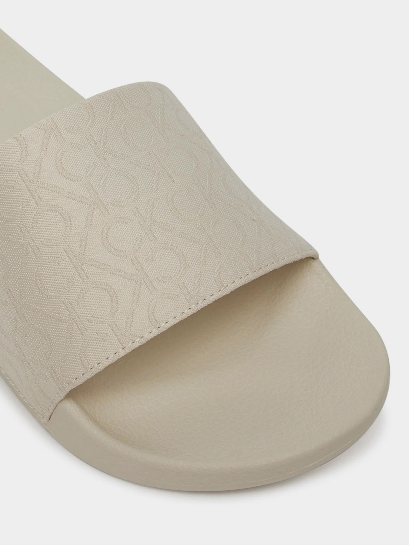 Шльопанці Calvin Klein модель HW0HW02420-AEO Фото