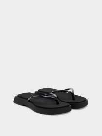 Вьетнамки Calvin Klein модель YW0YW01716-0GJ Вьетнамки Calvin Klein модель YW0YW01716-0GJ Фото