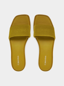 Шлепанцы Calvin Klein модель HW0HW02378-M1E Фото