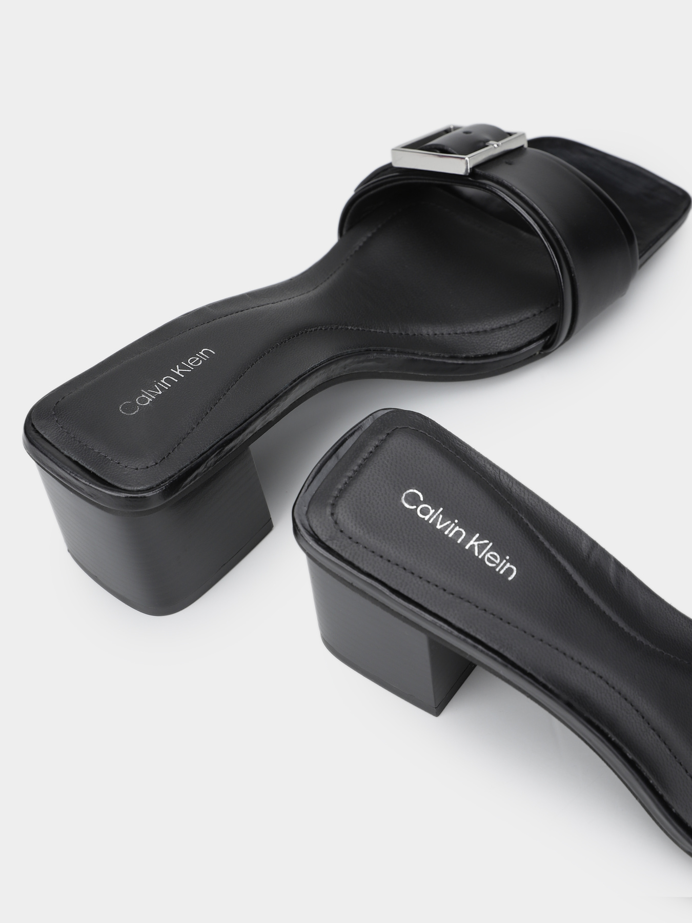 Мюлі Calvin Klein модель HW0HW02478-BEH Фото