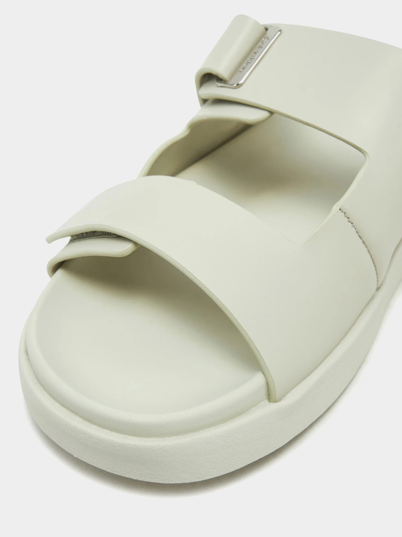 Шлепанцы Calvin Klein модель HW0HW02489-CJH Фото