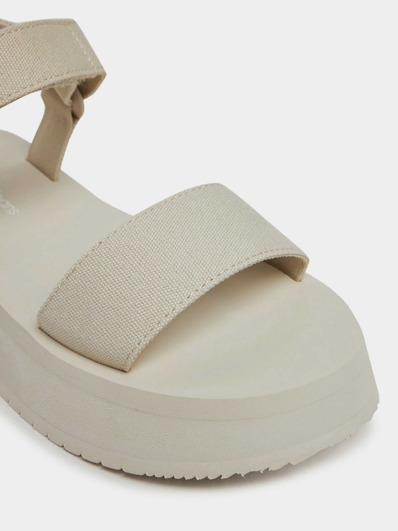 Сандалії Calvin Klein модель YW0YW01693-AEO Фото