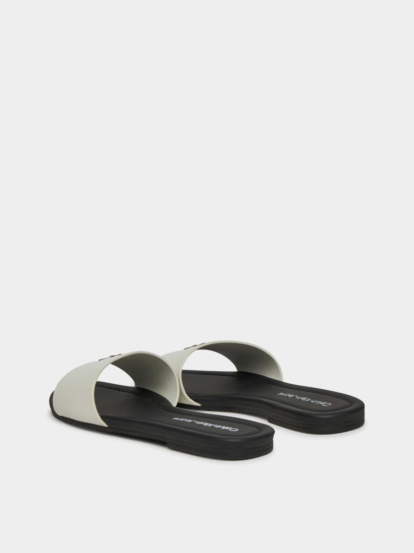 Шлепанцы Calvin Klein модель YW0YW01697-CJH Фото