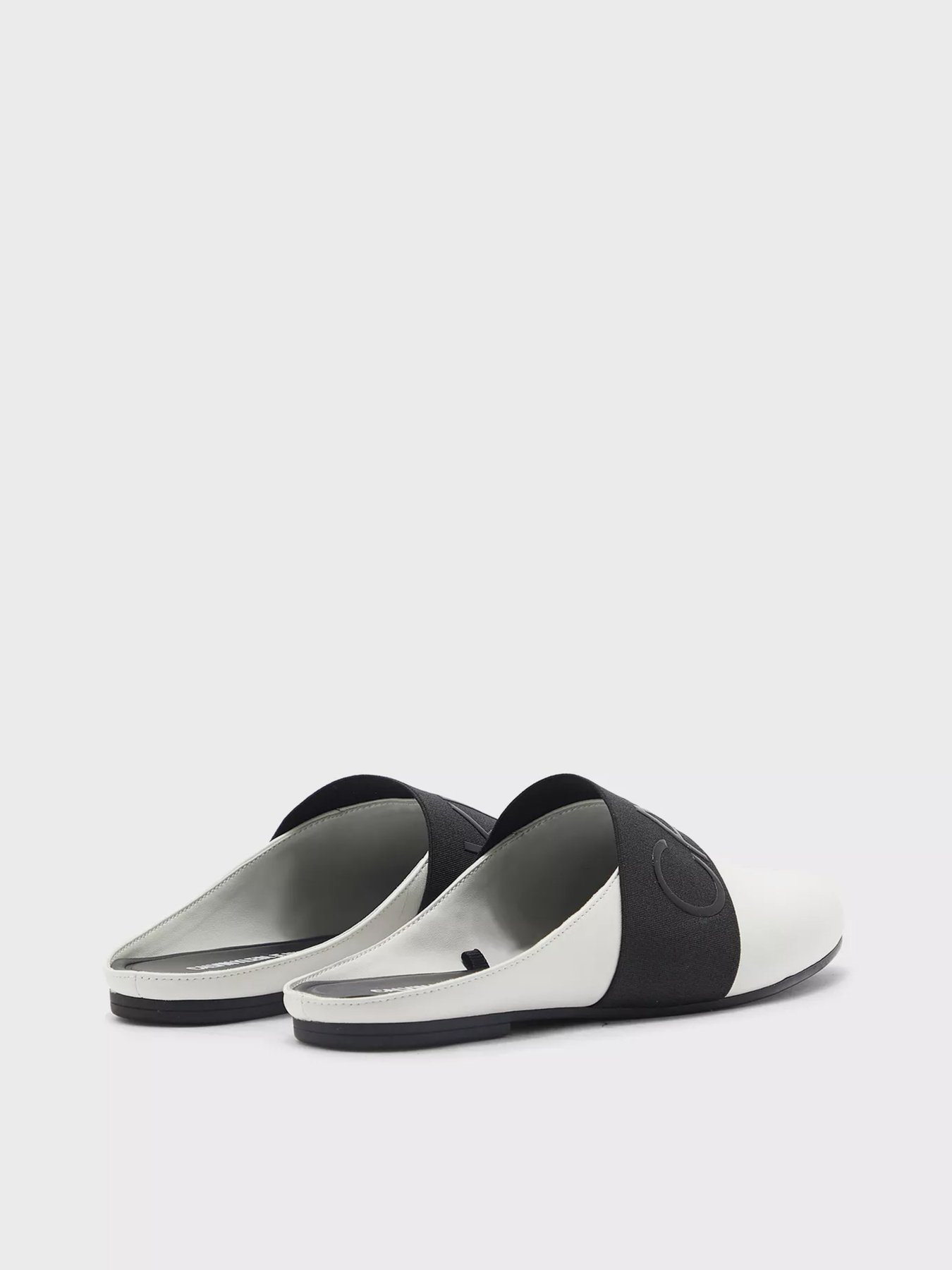 Сабо Calvin Klein модель YW0YW00153-YAF Фото