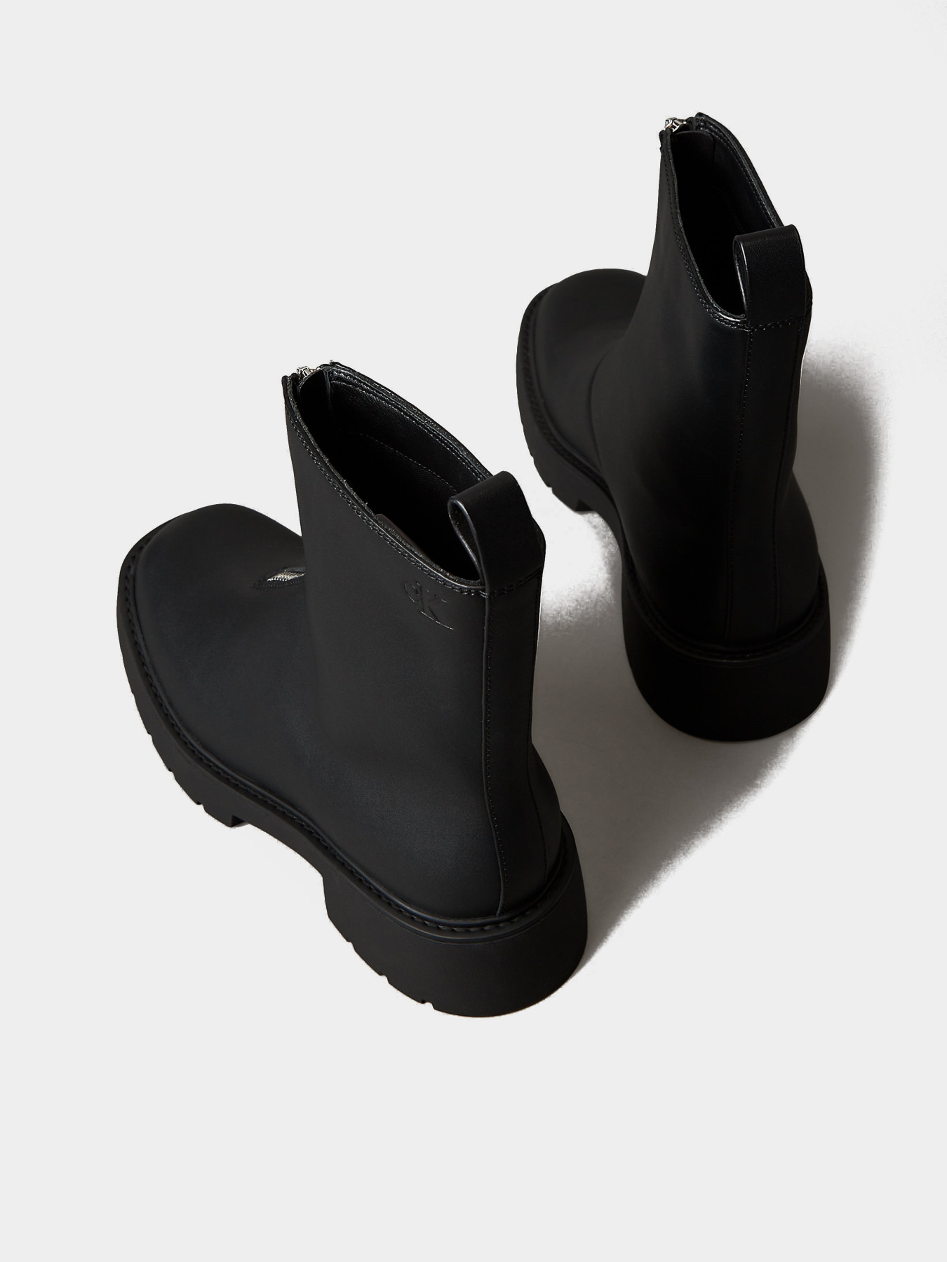 Ботинки Calvin Klein модель YW0YW01907-BEH Фото