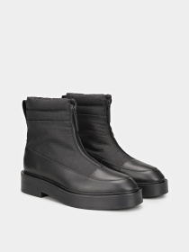 Ботинки Calvin Klein модель YW0YW02073-BEH Фото