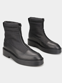 Ботинки Calvin Klein модель YW0YW02073-BEH Фото