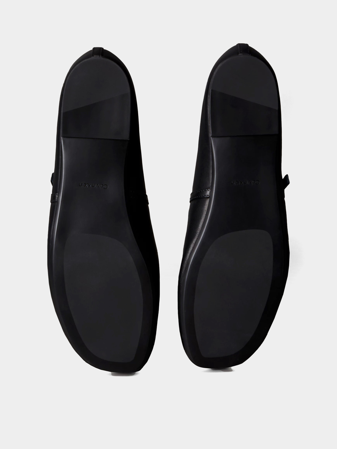 Calvin Klein модель HW0HW02847-BEH Фото