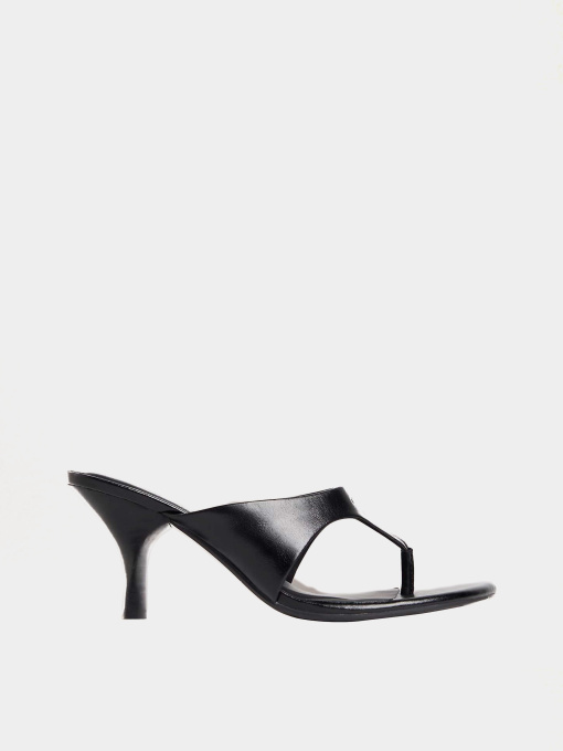 Мюли Calvin Klein SCULPT KITT HEEL SNDL THONG LT модель HW0HW02920-0GJ Фото