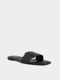 Шльопанці Calvin Klein SQUARE FLAT SANDAL EMBLEM модель HW0HW03128-0GJ Шльопанці Calvin Klein SQUARE FLAT SANDAL EMBLEM модель HW0HW03128-0GJ Фото
