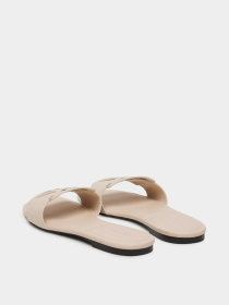 Шльопанці Calvin Klein SQUARE FLAT SANDAL EMBLEM модель HW0HW03128-Z01 Фото