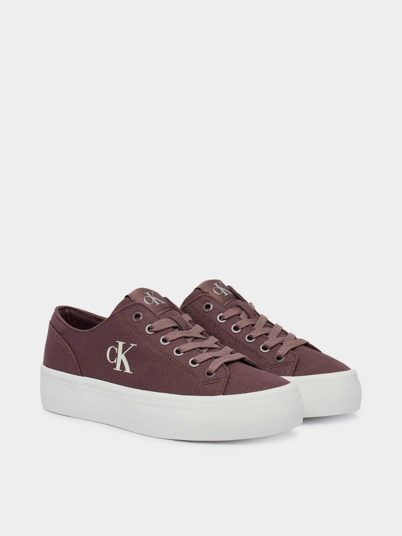 Кеди низькі Calvin Klein VULC FLATFORM LOW CANVAS MG модель YW0YW01763-PD8 Кеди низькі Calvin Klein VULC FLATFORM LOW CANVAS MG модель YW0YW01763-PD8 Фото