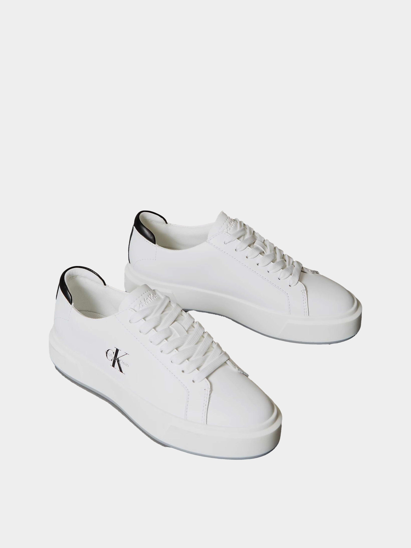 Кеды низкие Calvin Klein BASKET CUPS LACEUP LTH ML модель YW0YW01945-01W Фото