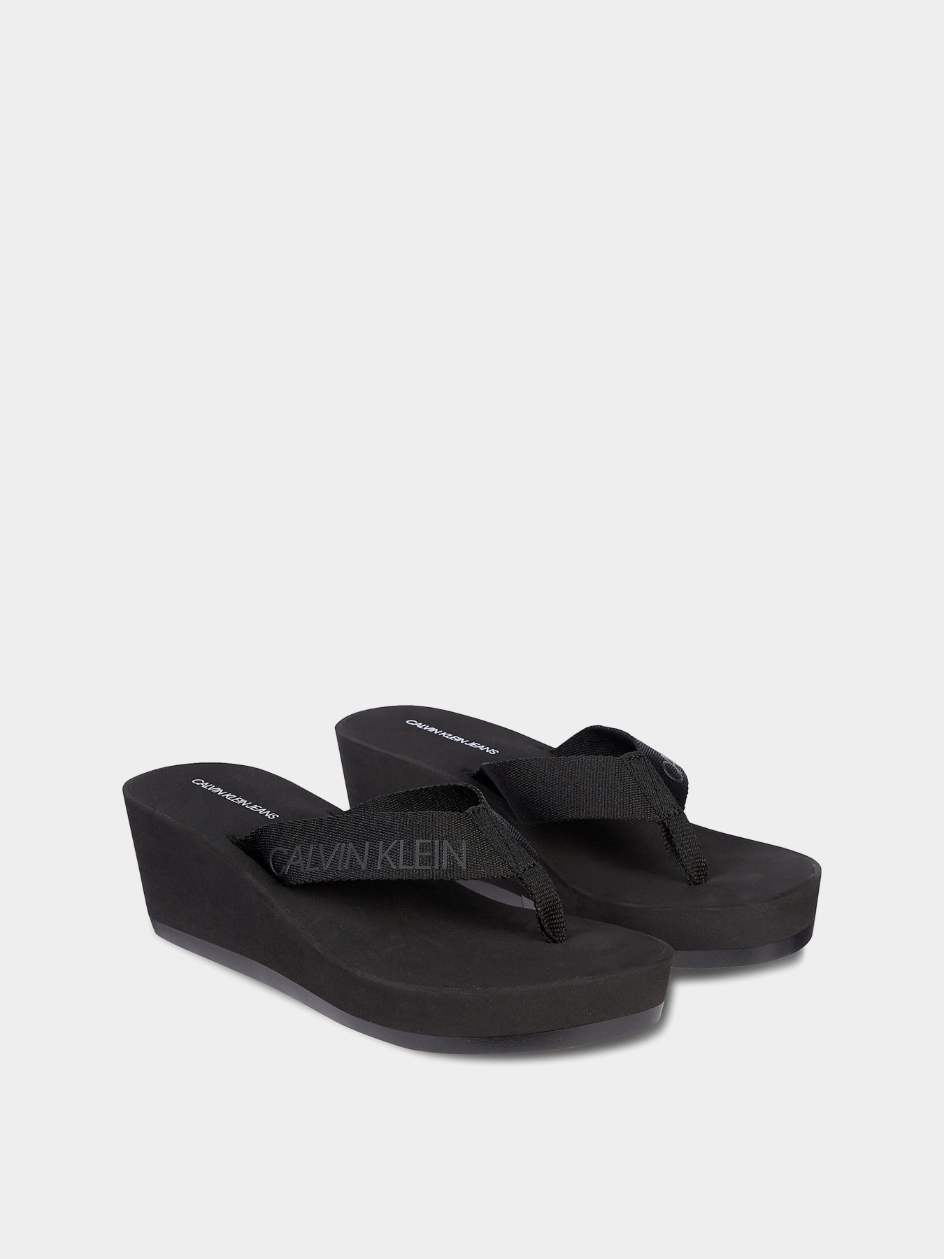 В'єтнамки Calvin Klein модель YW0YW00132-BDS Фото