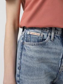 Прямі джинси Calvin Klein Jeans High Rise Straight модель J20J224031-1A4 Прямі джинси Calvin Klein Jeans High Rise Straight модель J20J224031-1A4 Фото