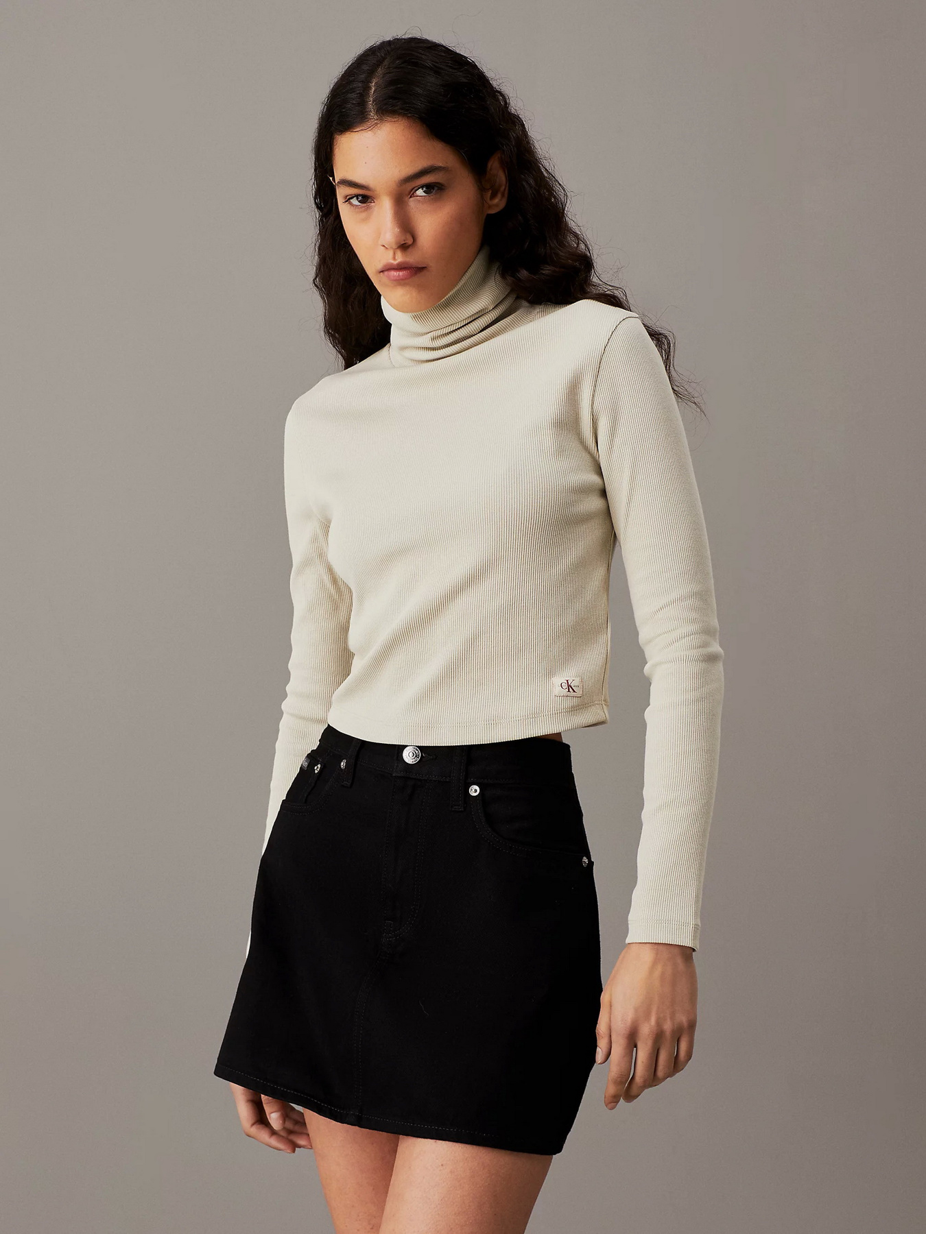 Светри та кардигани Calvin Klein Jeans модель J20J224196-PD7 Светри та кардигани Calvin Klein Jeans модель J20J224196-PD7 Фото