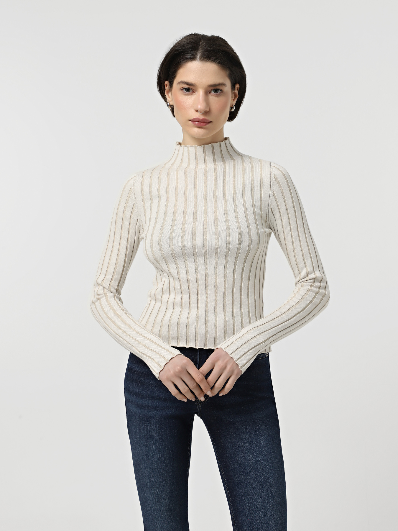 Водолазка Calvin Klein Jeans модель J20J224219-YBI Фото