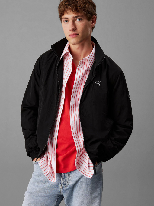 Демисезонная куртка Calvin Klein Jeans модель J30J327373-BEH Фото