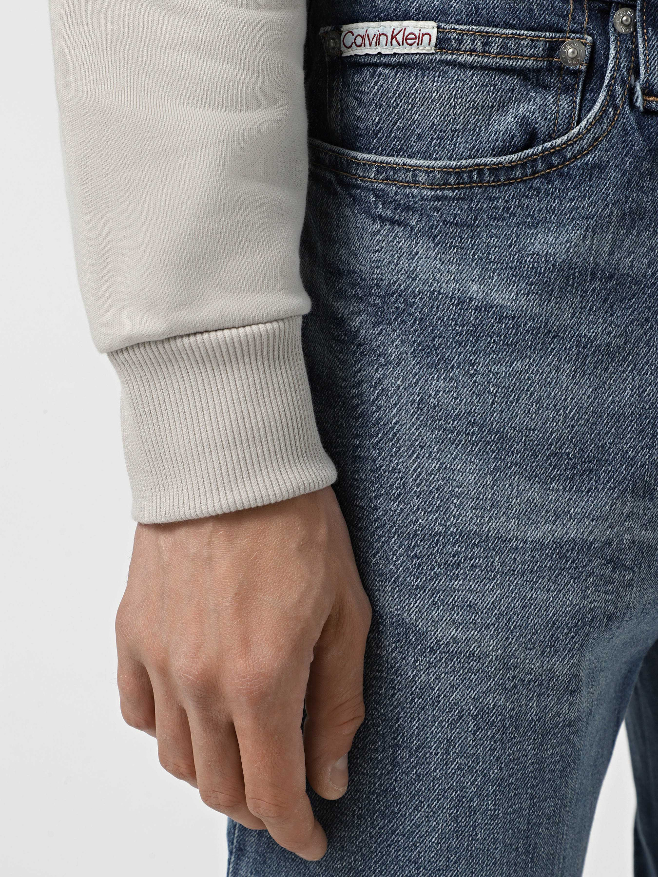 Завужені джинси Calvin Klein Jeans модель J30J327160-1BJ Фото