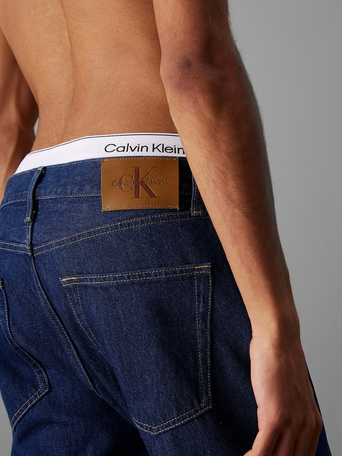 Прямі джинси Calvin Klein Jeans модель J30J327207-1AP Фото