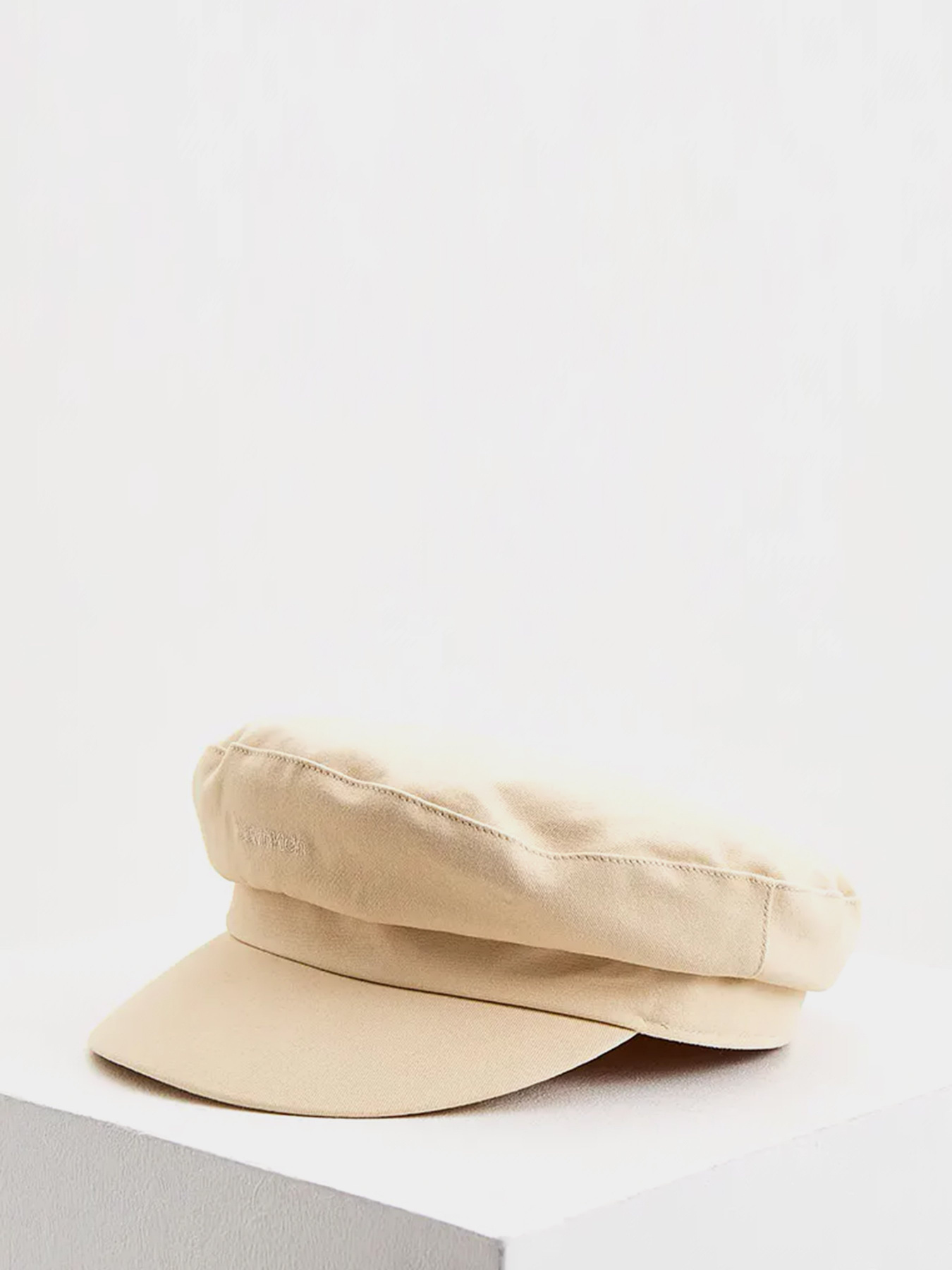 Шапка Calvin Klein Jeans модель K60K606729_VHB0 Фото