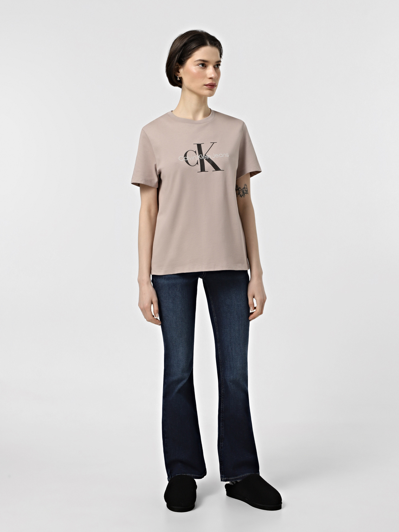 Футболка Calvin Klein Jeans Monogram модель 00040WL259-PCF Фото