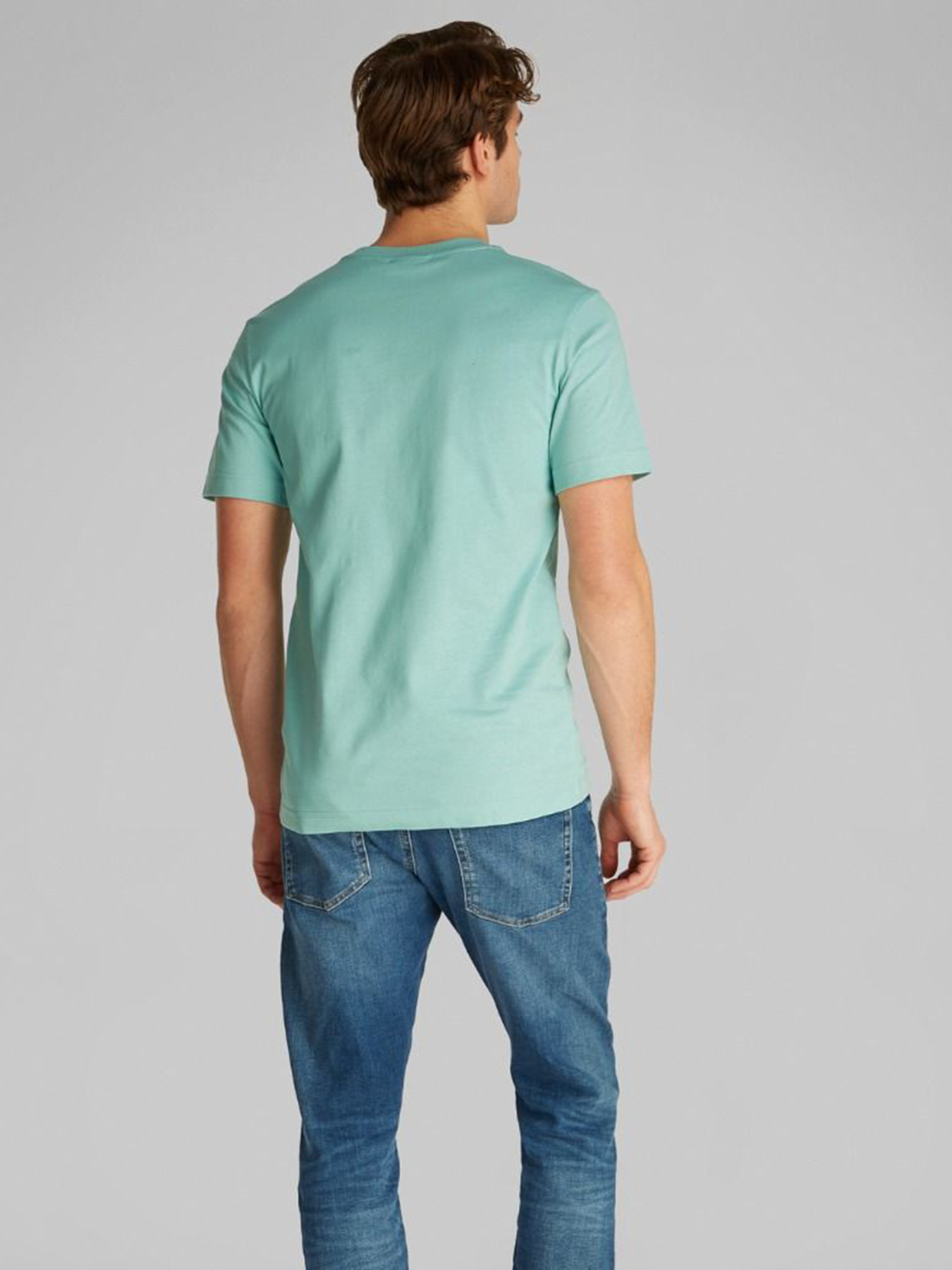 Футболка Calvin Klein Jeans модель J30J327100-MR5 Футболка Calvin Klein Jeans модель J30J327100-MR5 Фото